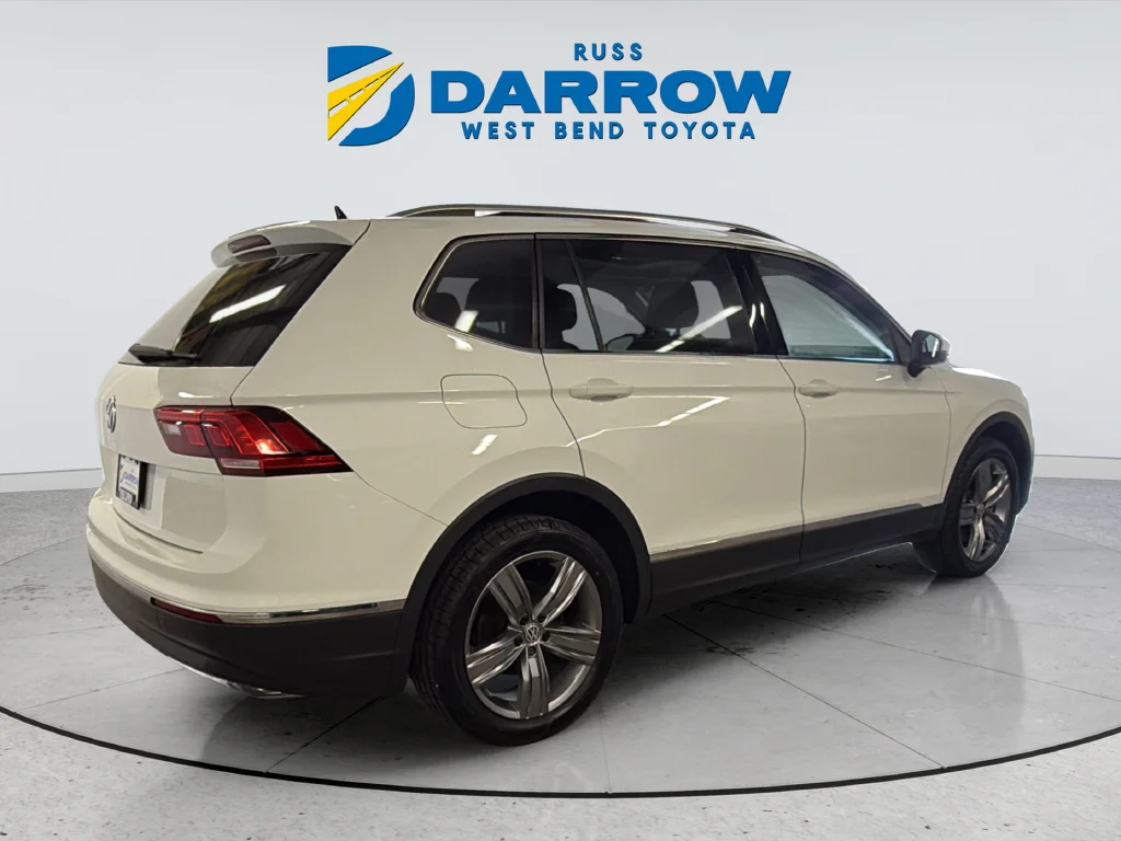 Used 2021 White Volkswagen 2.0T SEL image 5