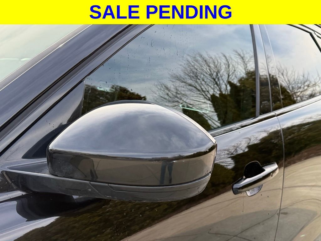 Used 2020 Black Jaguar SVR image 6