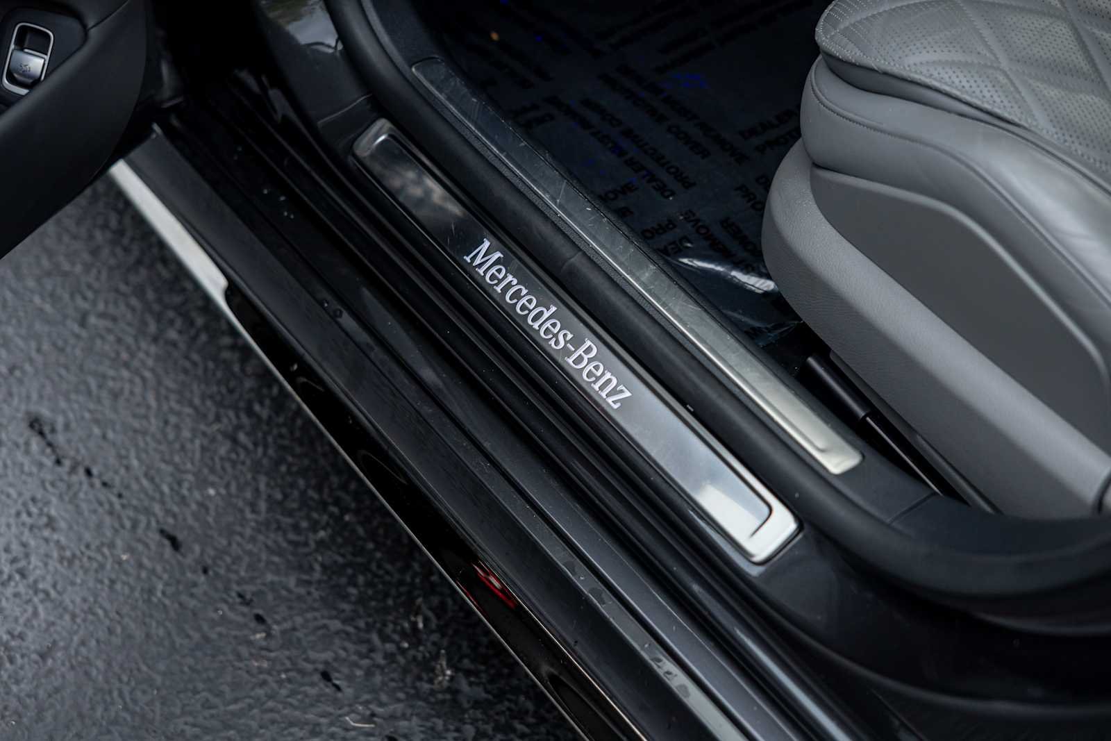 Used 2023 Graphite Grey Mercedes-Benz S 580 image 15