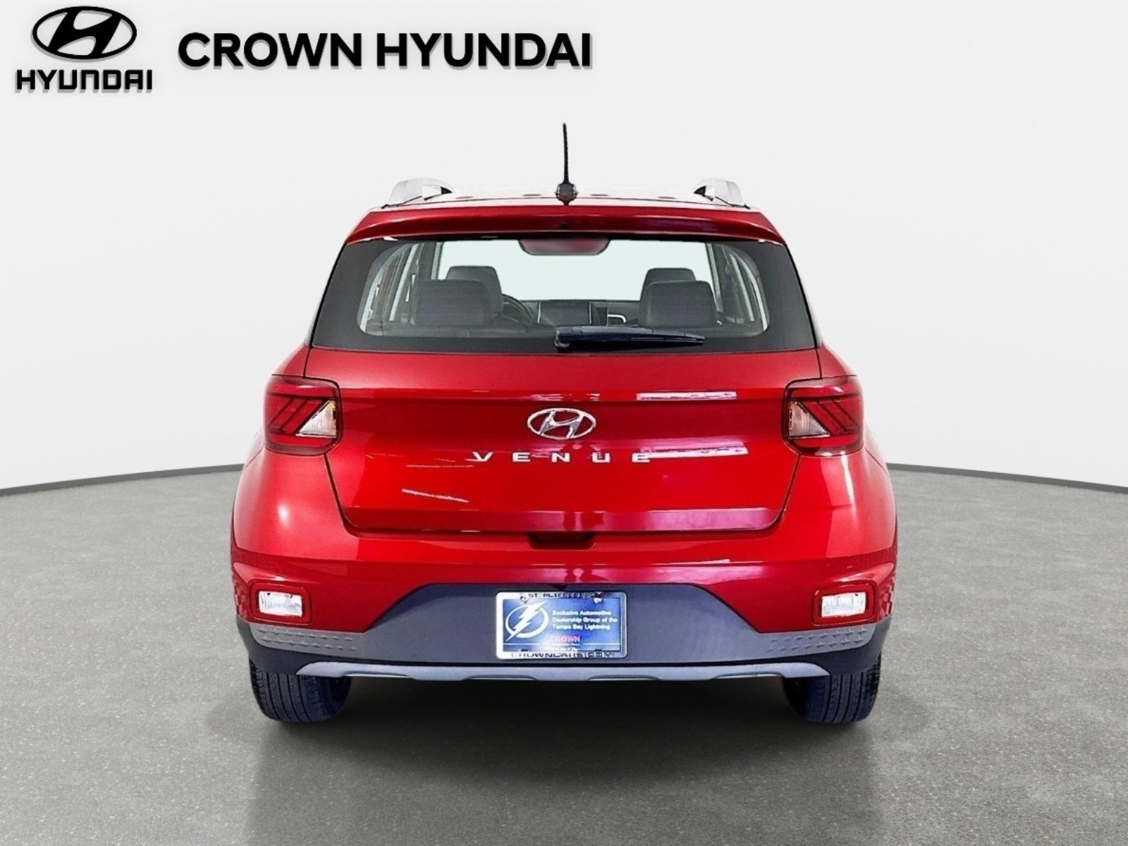 Used 2023 Ultimate Red Hyundai Limited image 6