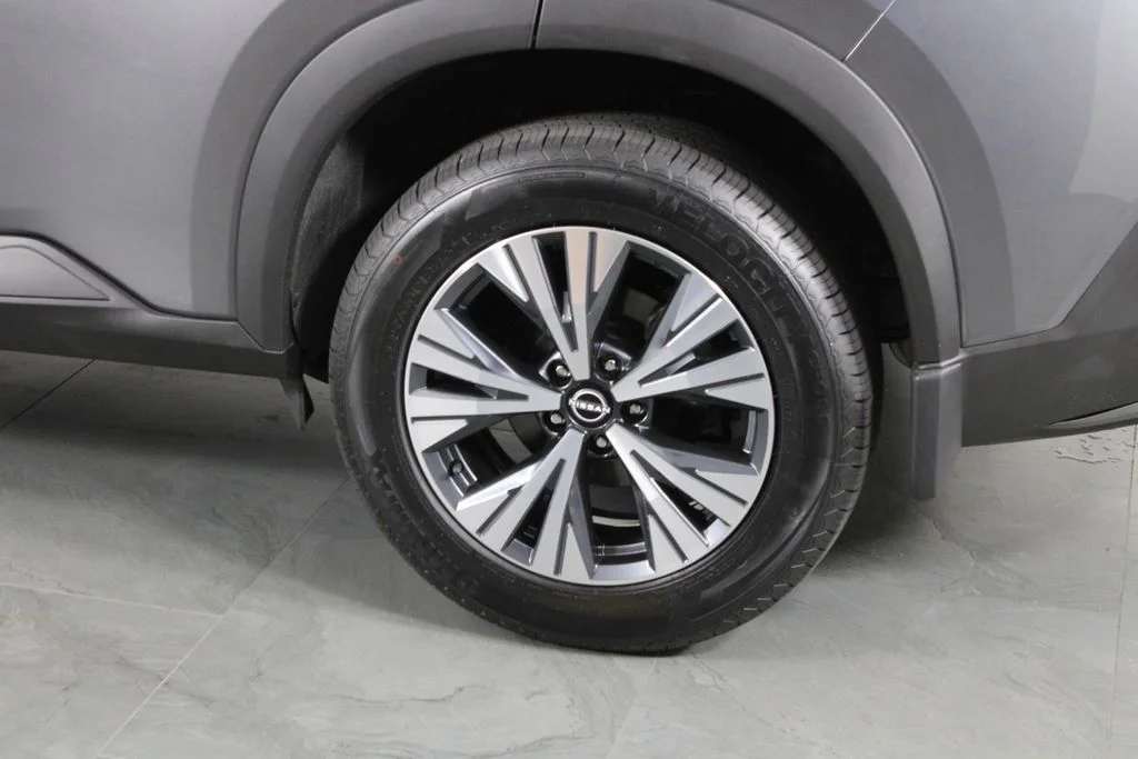 2022 Nissan Rogue SV - Photo 15