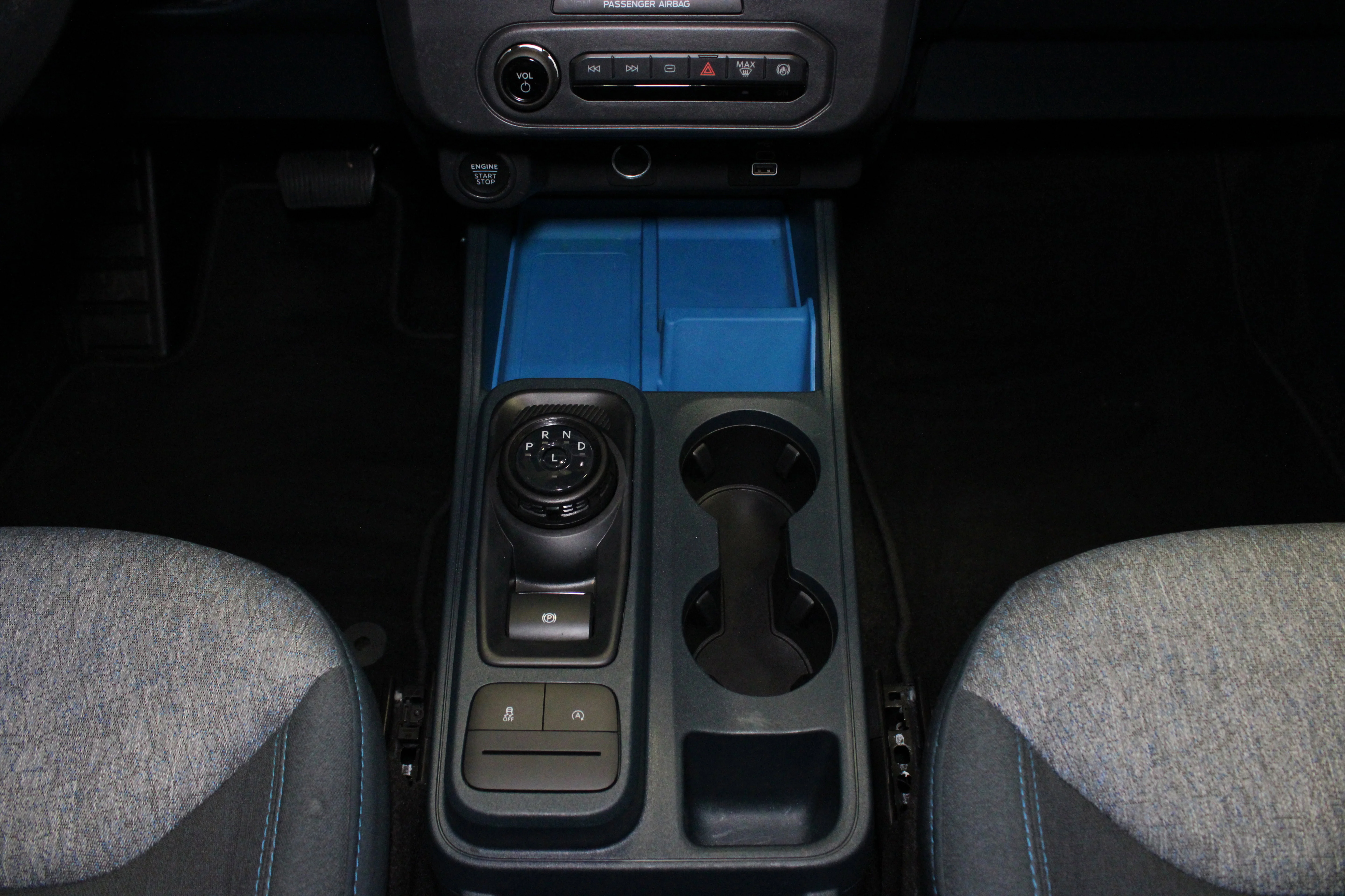 Used 2025 Gray Metallic Ford XLT image 20