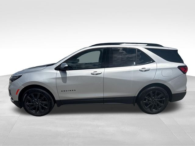 Used 2022 Silver Chevrolet RS image 2