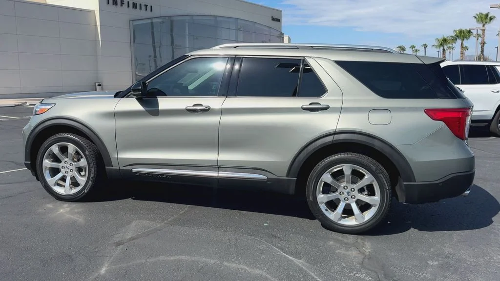 Used 2020 Green Ford Platinum image 7