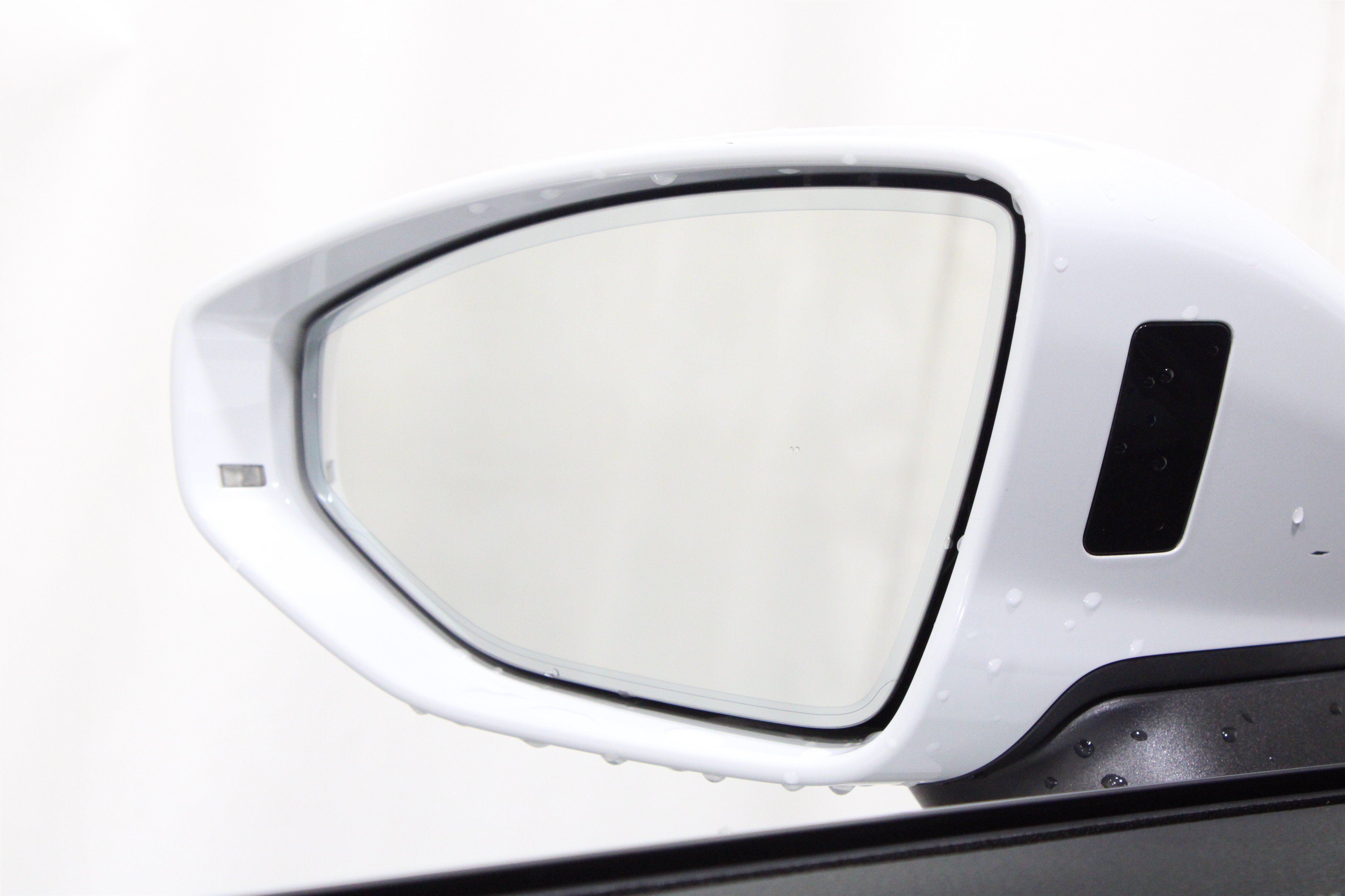 Used 2019 Glacier White Metallic Audi Premium Plus All-Wheel Drive image 18