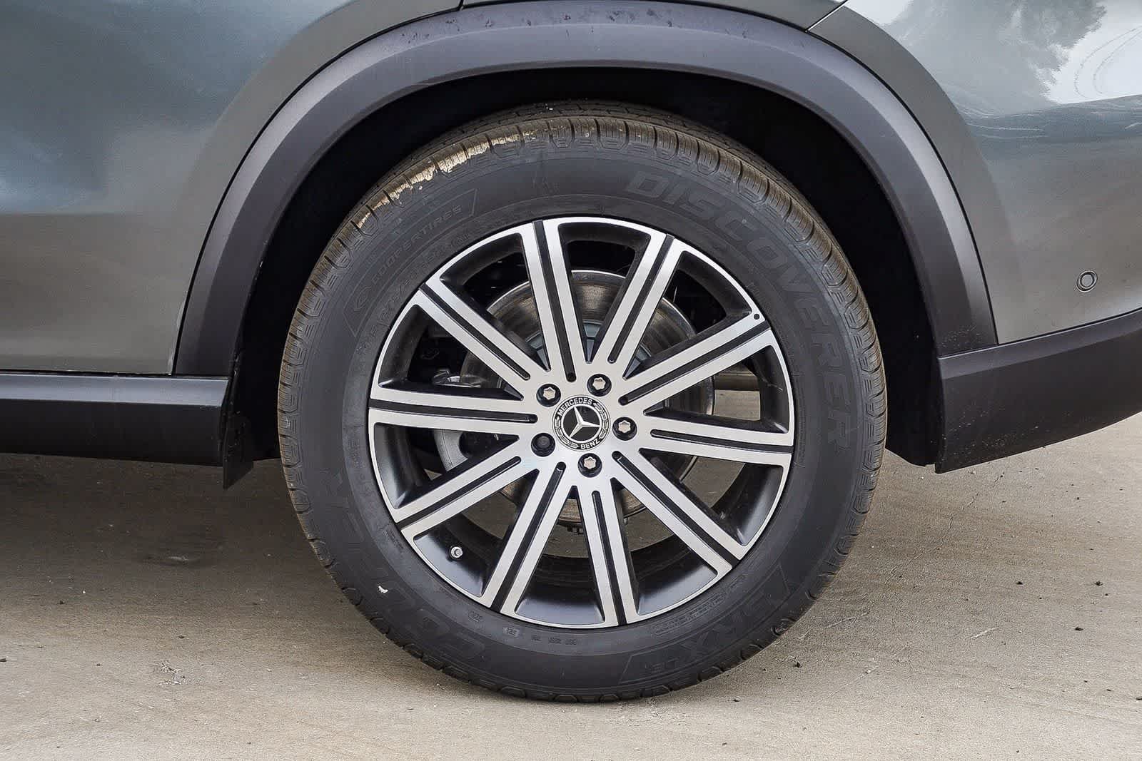 New 2026 Selenite Grey Metallic Mercedes-Benz GLE 350 image 11
