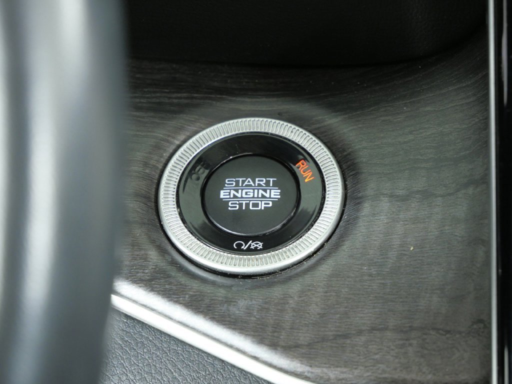 Used 2021 Black Jeep Limited image 38