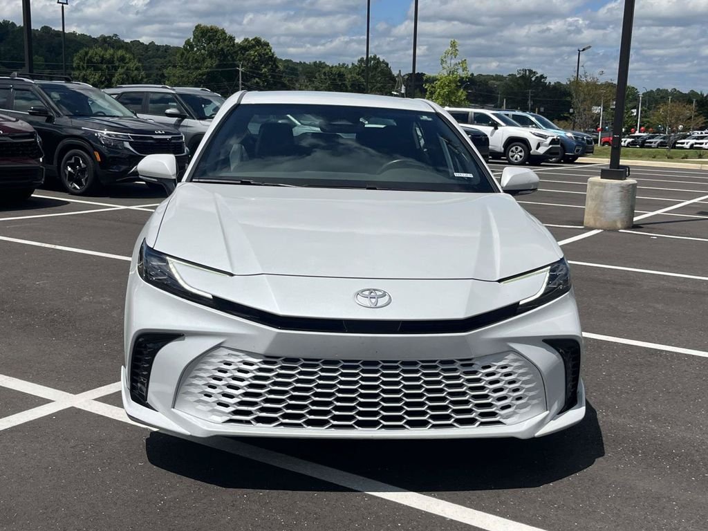 2025 Toyota Camry XSE - Photo 8