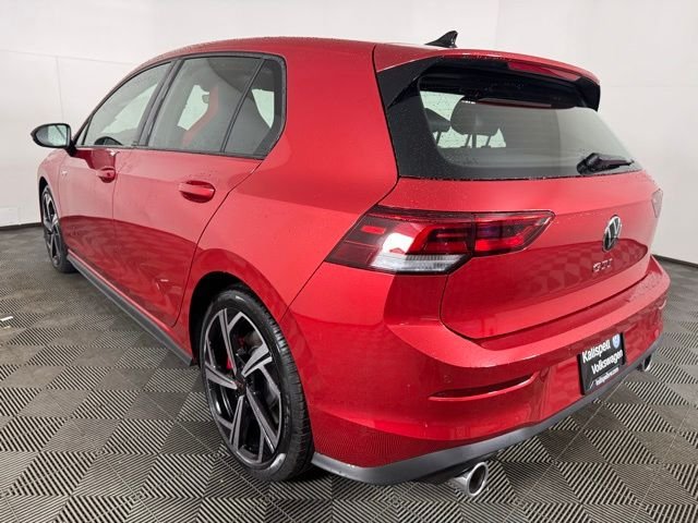 New 2026 Kings Red Metallic Volkswagen 2.0T SE image 4