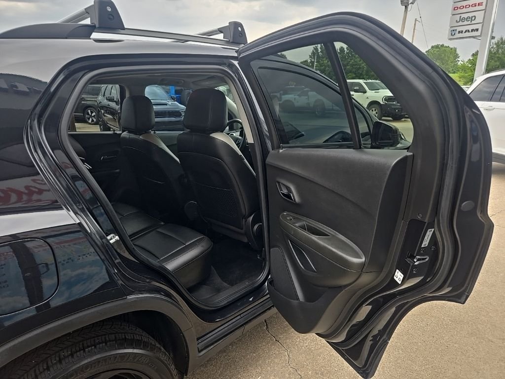 Used 2016 Black Chevrolet LTZ image 69