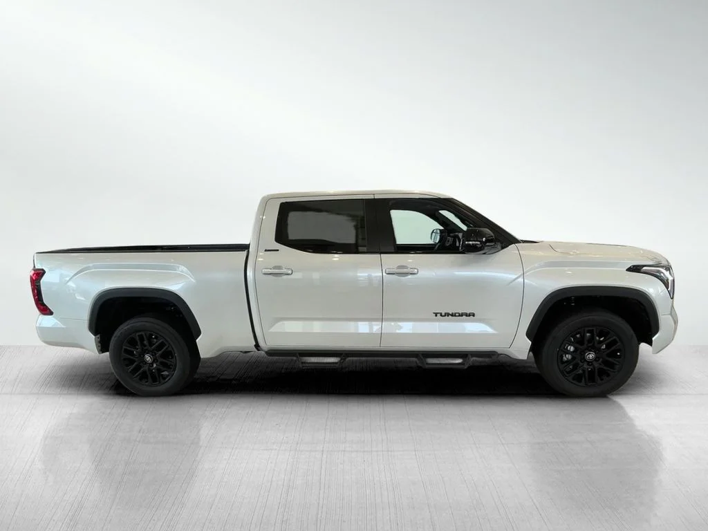 New 2026 Wind Chill Pearl Toyota Limited image 2