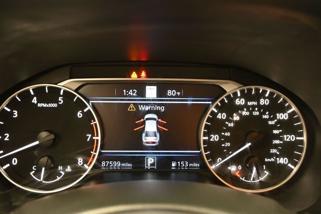 Used 2022 Black Nissan 2.5 SL image 14