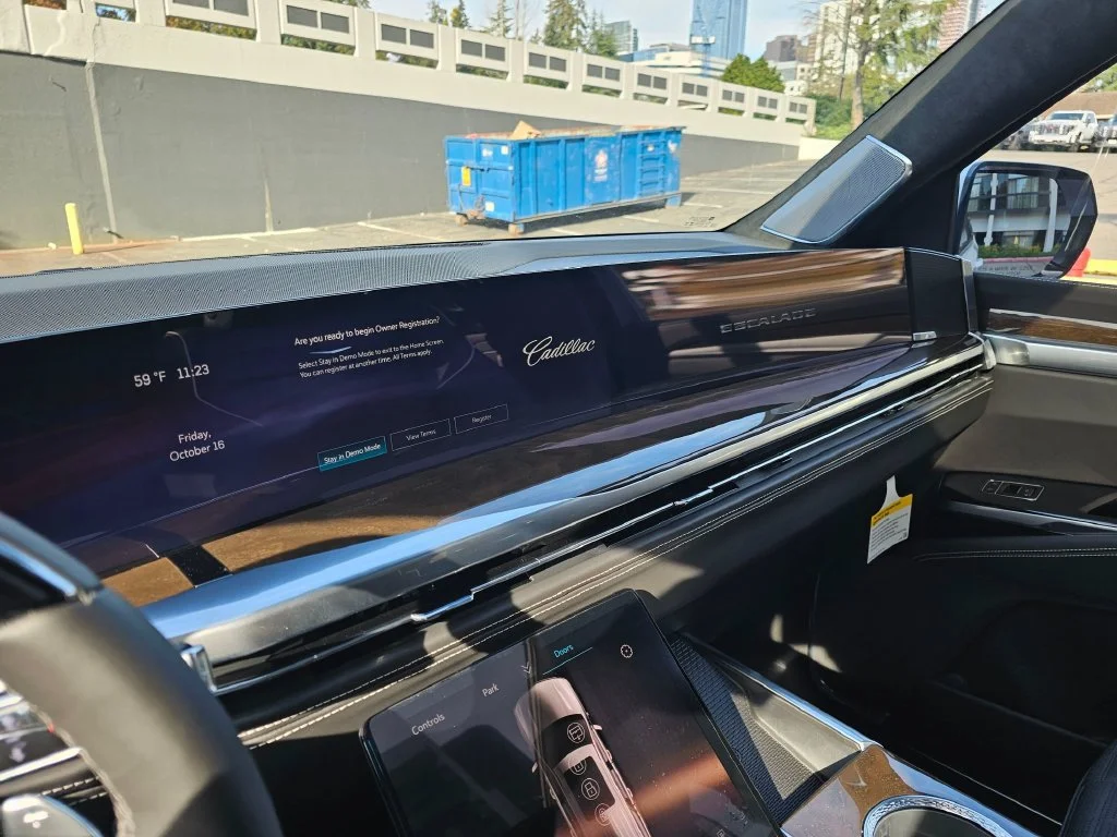 2026 Cadillac Escalade Platinum Sport - Photo 28