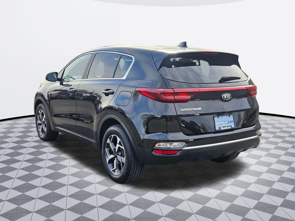 Used 2020 Black Cherry Pearl Kia LX image 3