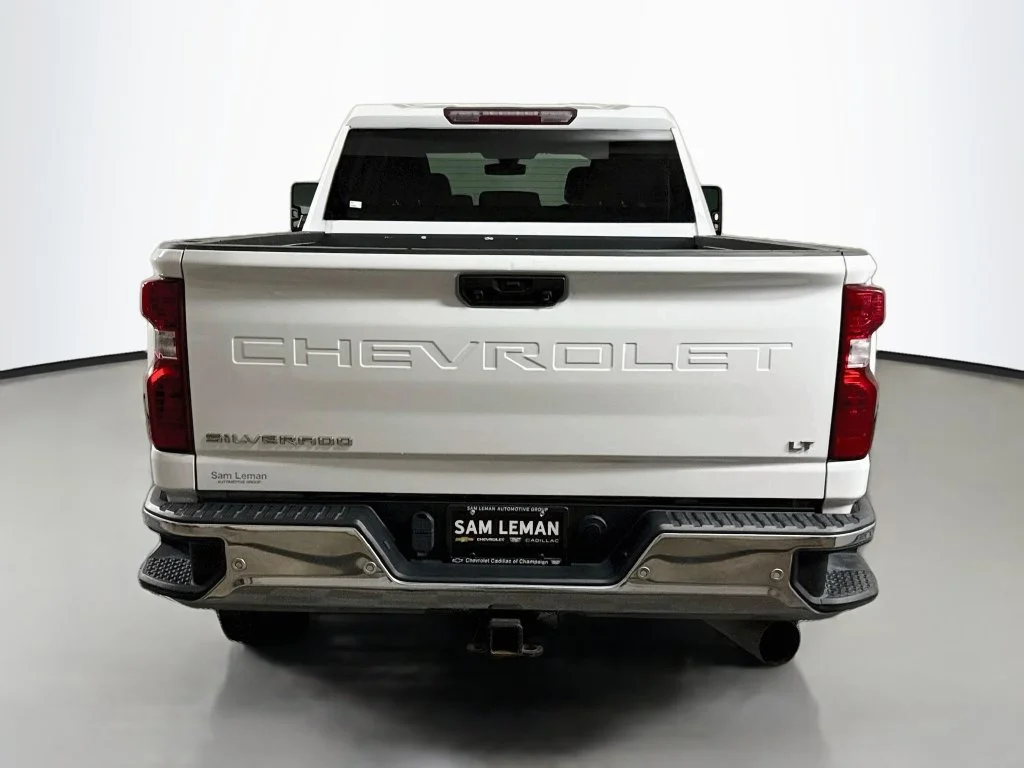 Used 2023 White Chevrolet LT image 6