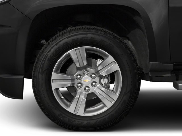 Used 2016 Red Chevrolet Z71 image 13
