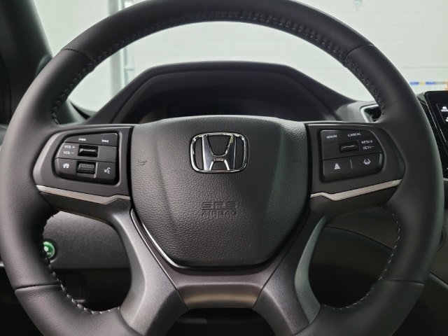 New 2026 Platinum White Pearl Honda RTL image 14