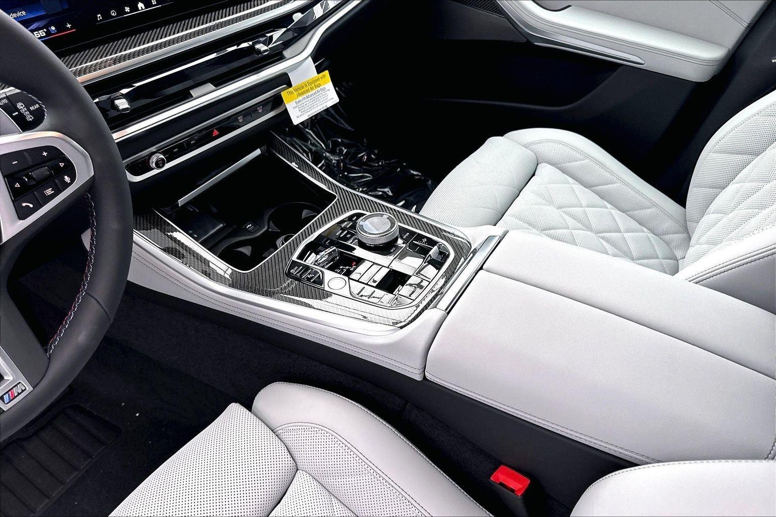 New 2026 Skyscraper Grey Metallic BMW M60i image 25