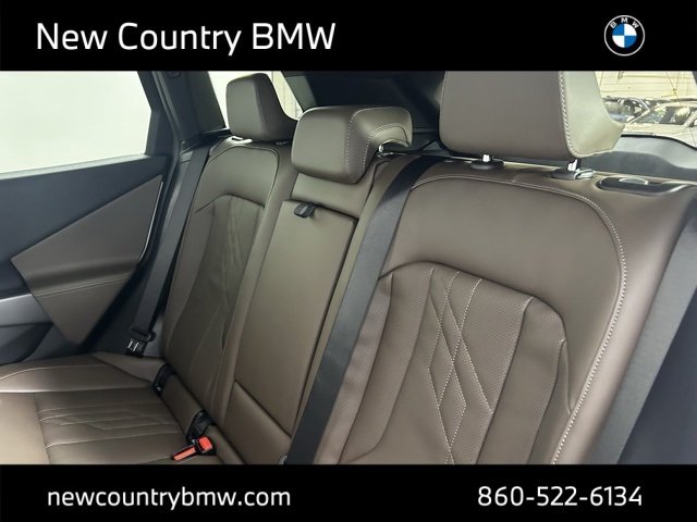 Used 2026 Mineral White Metallic BMW 30 xDrive image 27