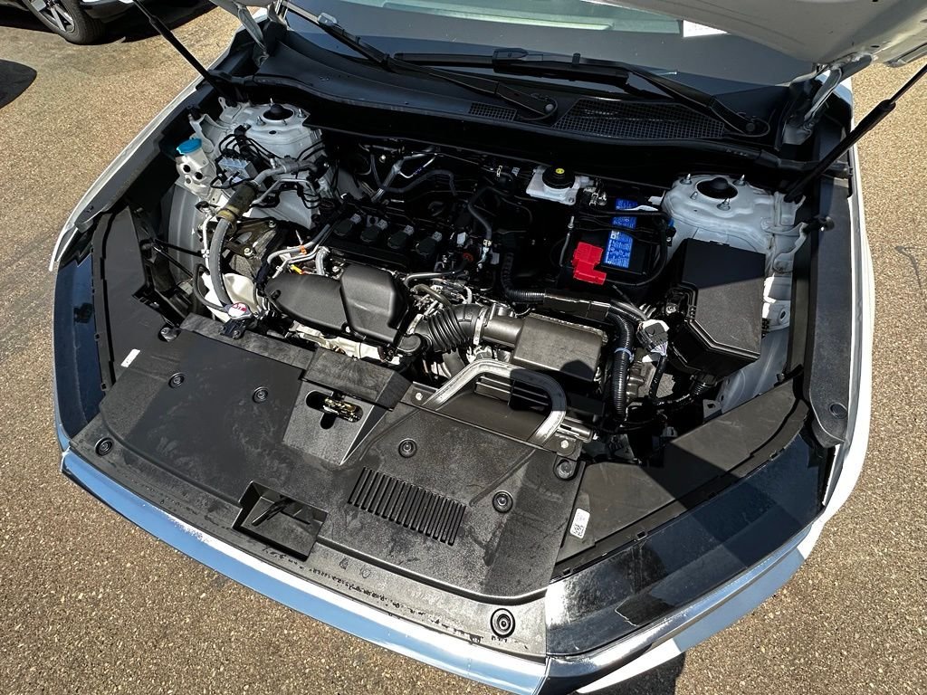Used 2025 White Honda EX image 15