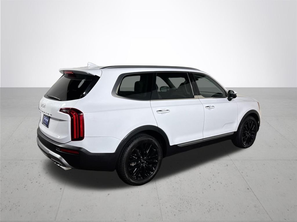 Used 2022 White Kia SX image 6