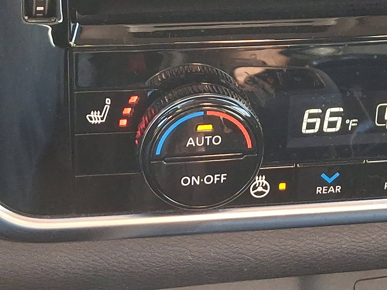 2021 Nissan Rogue SL - Photo 25