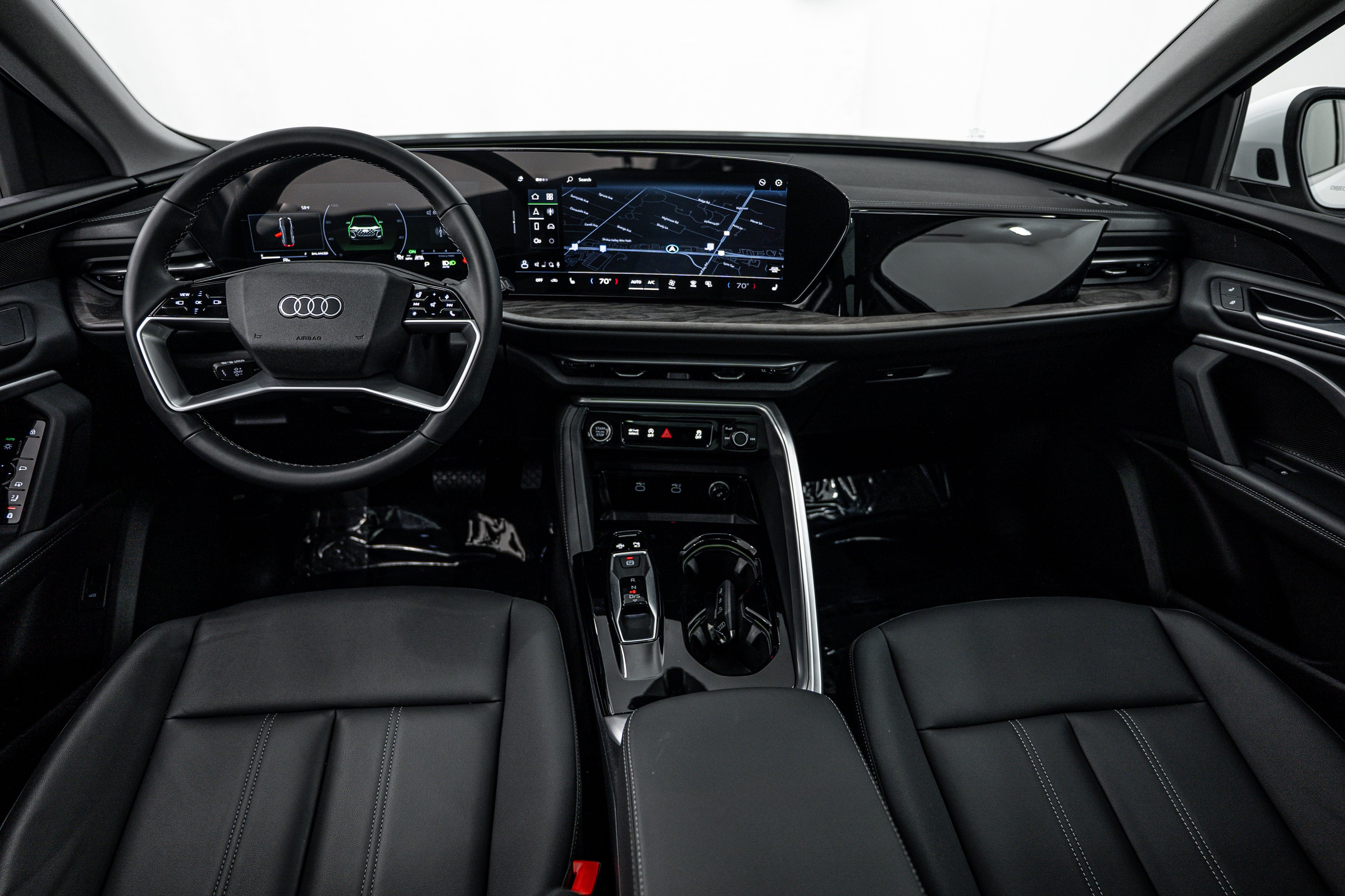 Used 2025 Arkona White Audi Premium image 16