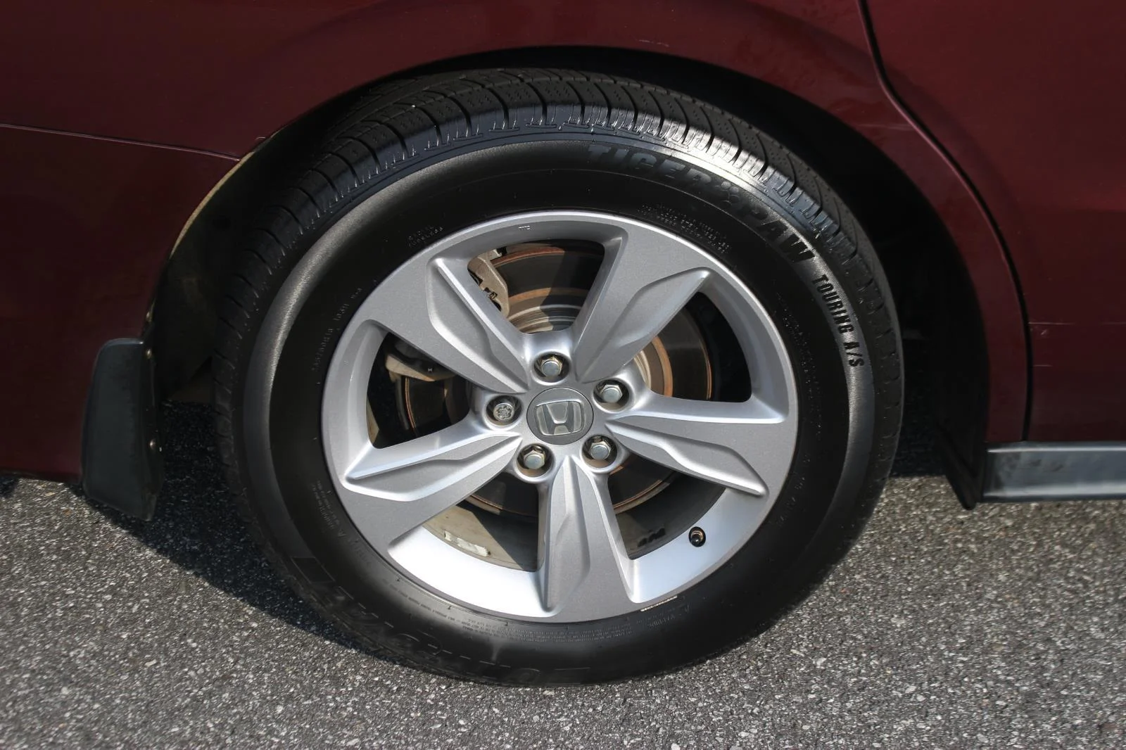 Used 2020 Burg Honda EX-L image 37