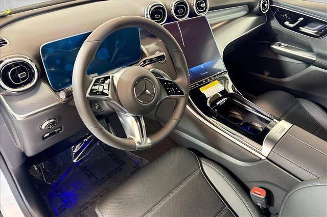 New 2026 Polar White Mercedes-Benz GLC 300 image 39