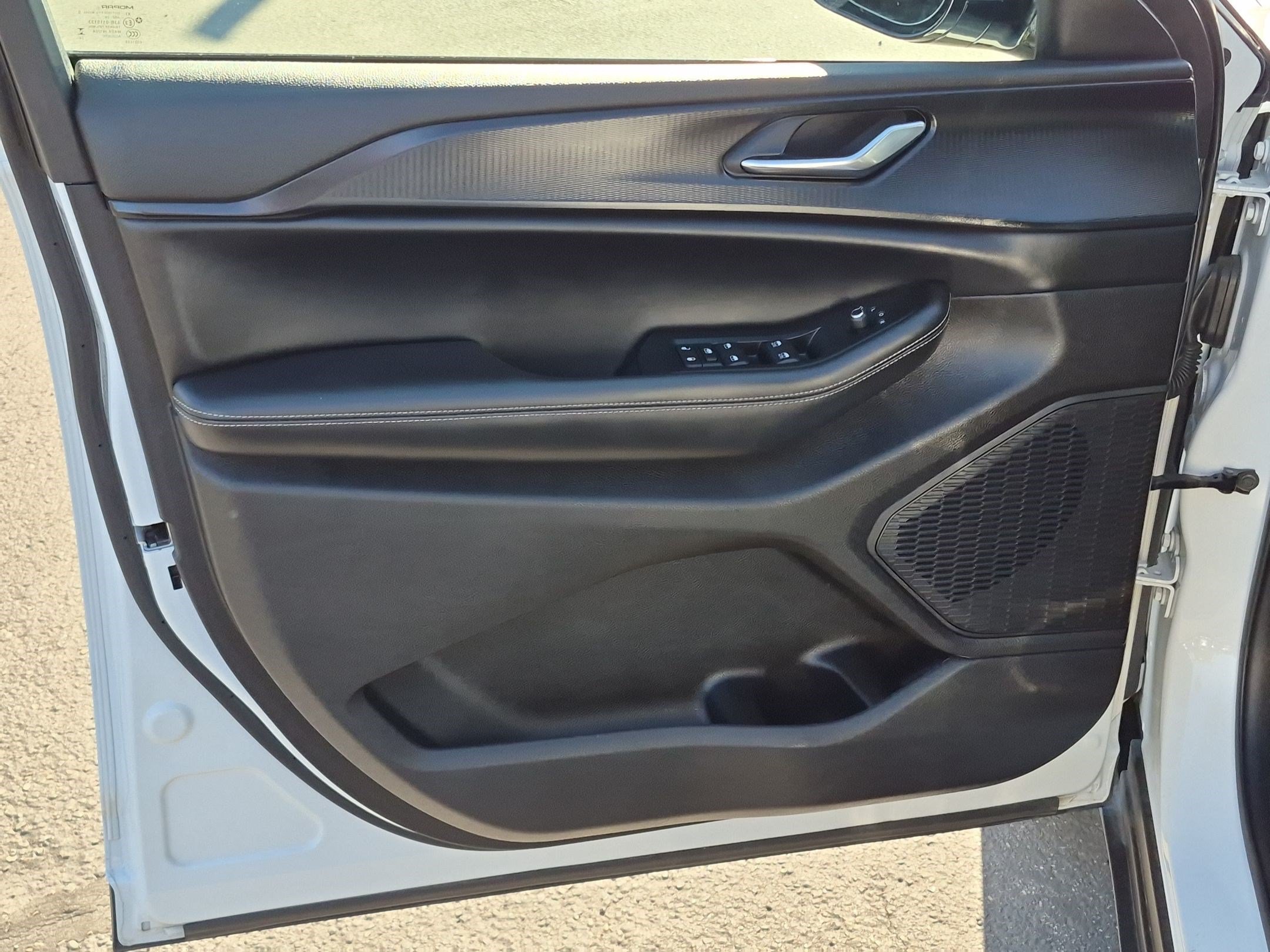 Used 2025 Bright White Clearcoat Jeep Altitude image 13