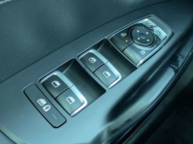 New 2026 Snow White Pearl Kia LXS FWD image 17