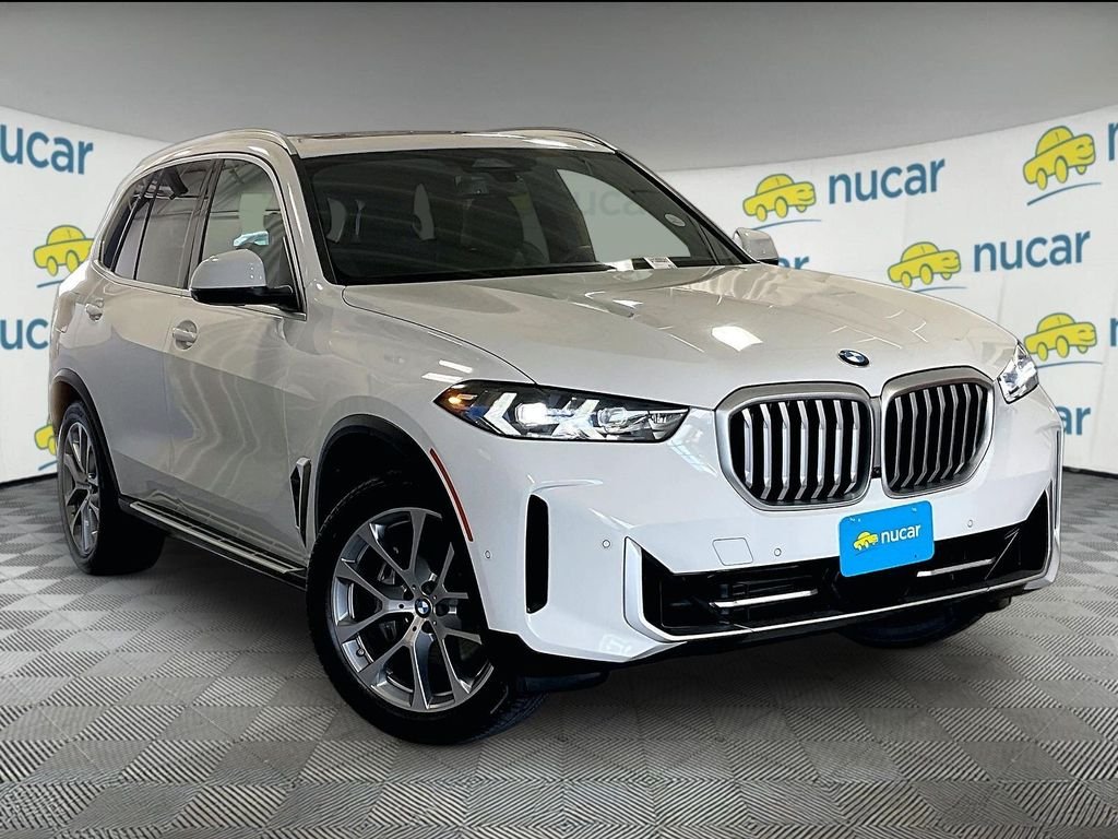 Used 2026 White BMW xDrive40i image 1