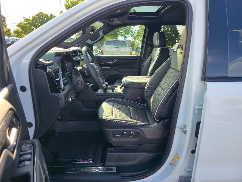 New 2026 Summit White GMC AT4X image 22