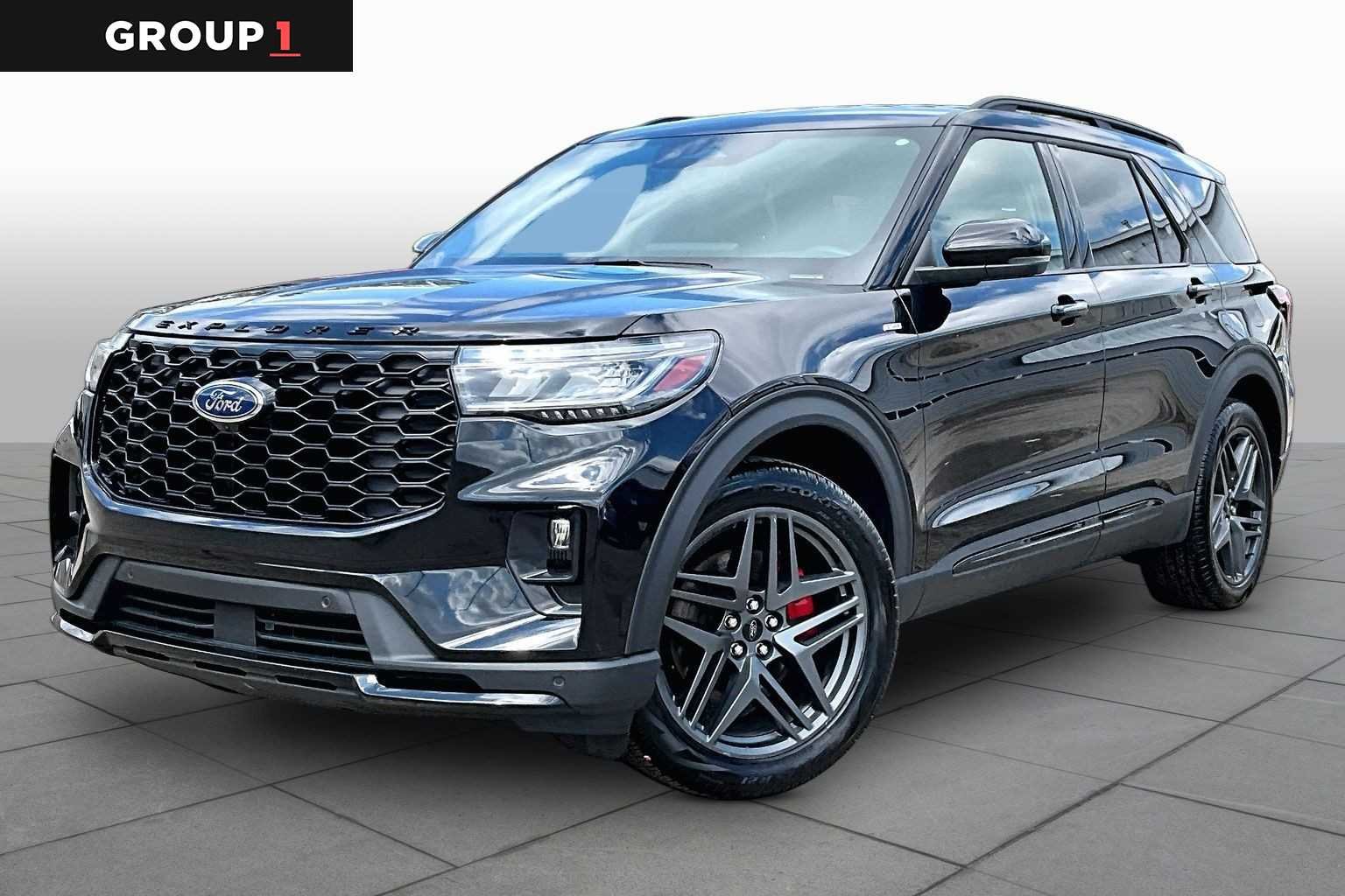 Pre-Owned 2025 Ford Explorer ST-Line