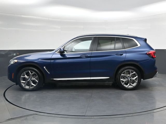 Used 2023 Blue BMW sDrive30i image 9