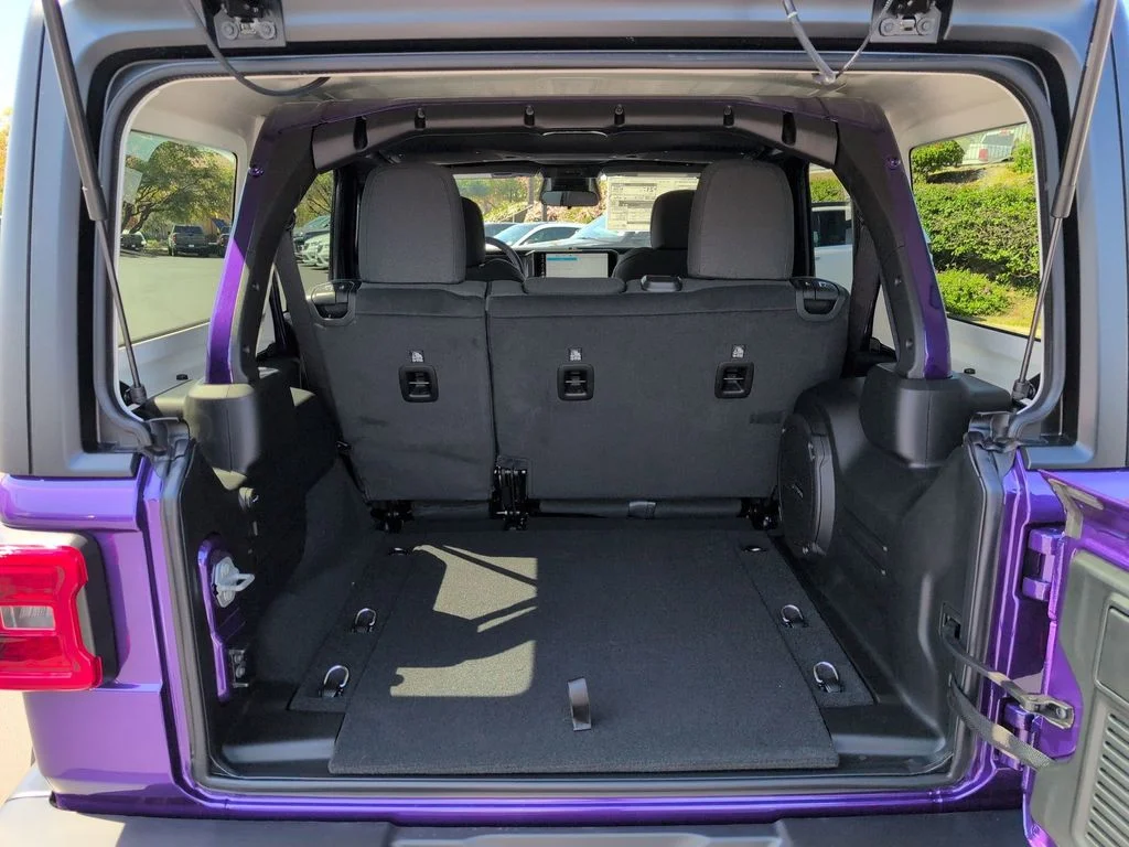New 2026 Reign Exterior Paint Jeep Sport S image 22