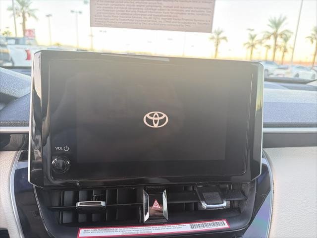 Certified Used 2024 WIND CHILL PEARL Toyota  image 20