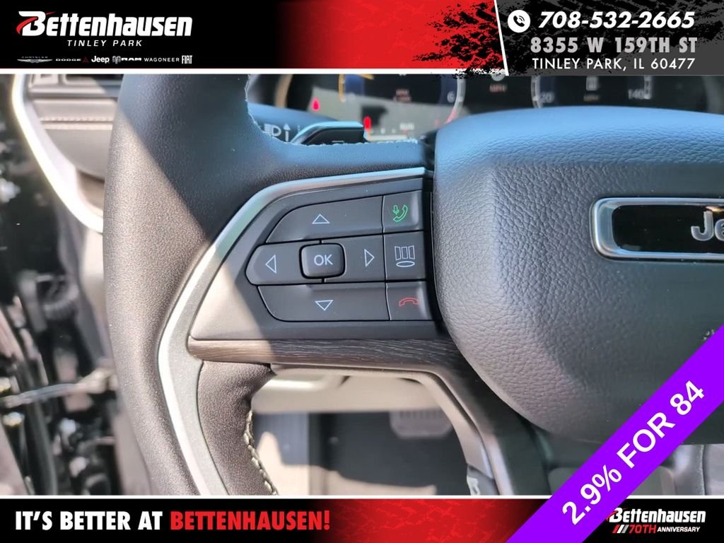 New 2026 Diamond Black Crystal Pearl-Coat Exterior Paint Jeep Altitude image 22