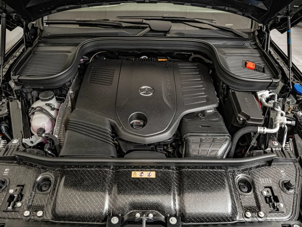 Used 2026 Black Mercedes-Benz GLS 450 image 39