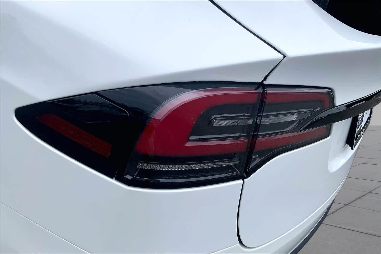 Used 2023 Pearl White Multi Tesla  image 27