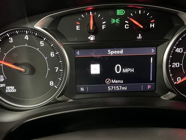 2023 GMC Terrain SLT - Photo 13