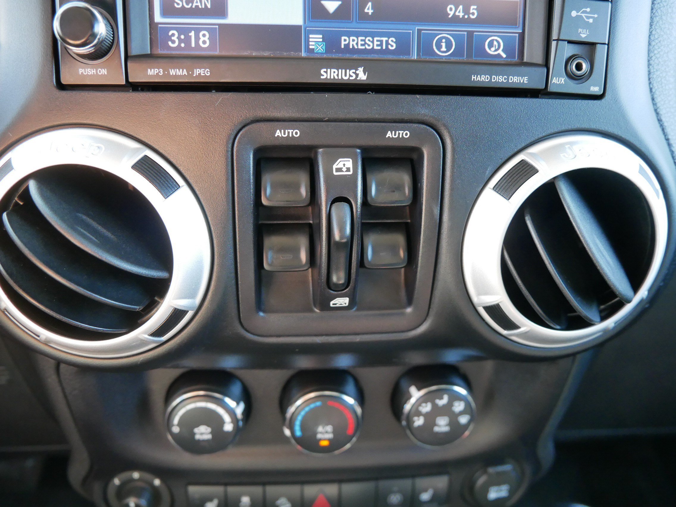Used 2015 Black Clearcoat Jeep Rubicon image 24