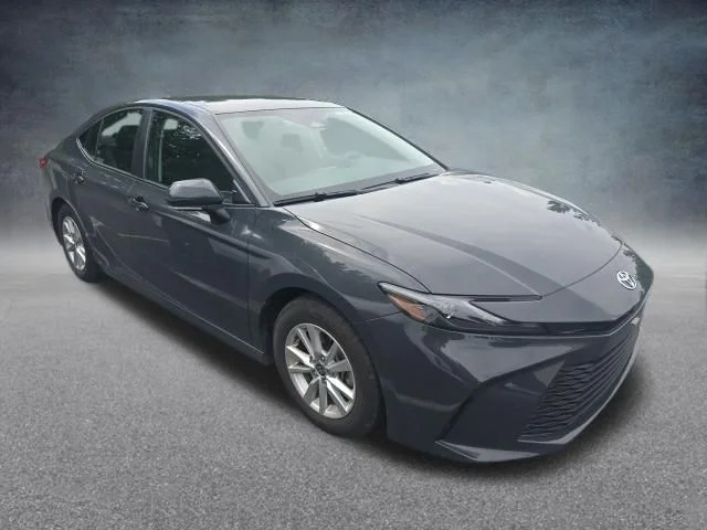 Used 2025  Toyota LE image 2