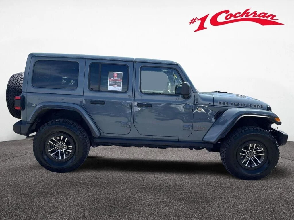 Certified Used 2024 Anvil Clear Coat Jeep Rubicon 392 image 6