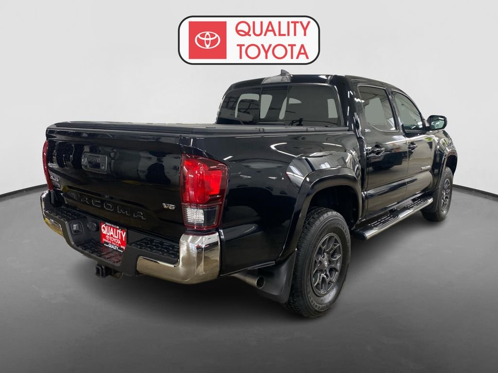 Used 2018 Black Toyota SR5 image 3