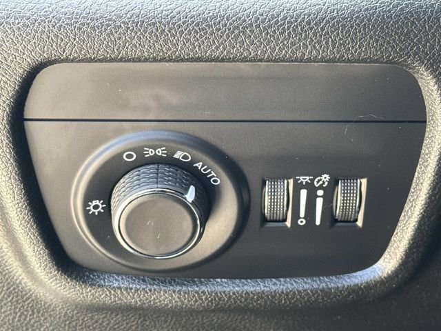 Used 2024 Gray Jeep Laredo image 32