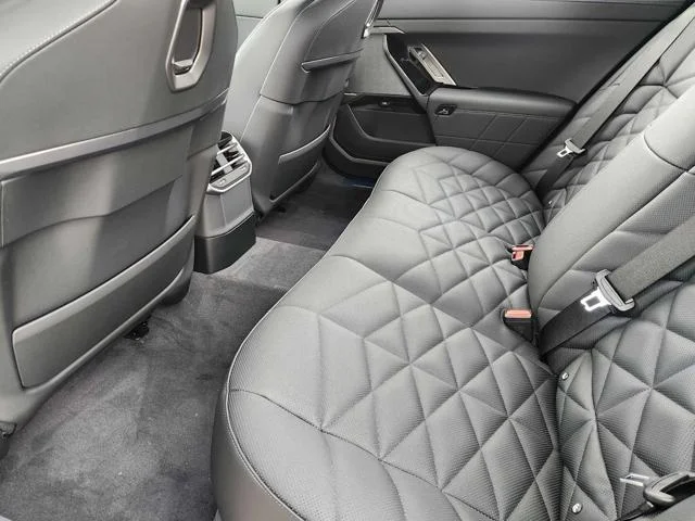 New 2027 Black Sapphire Metallic BMW 740i image 7