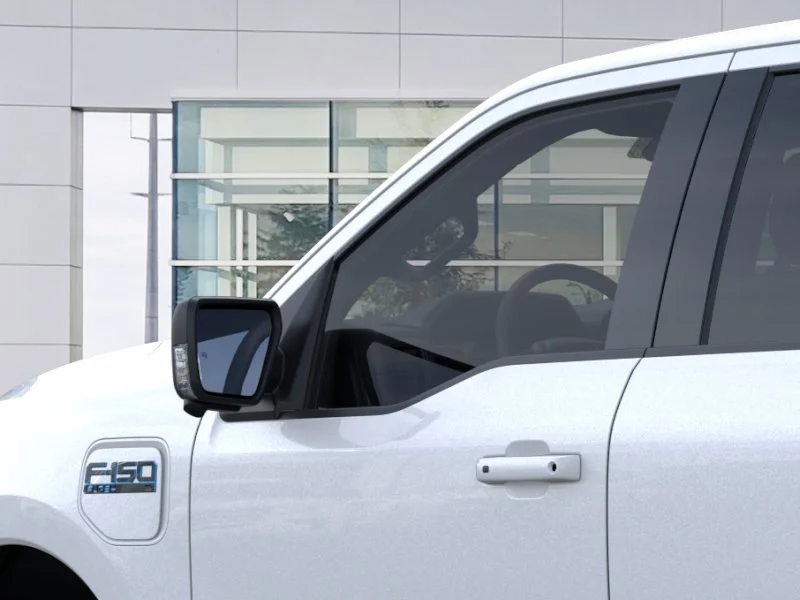 New 2025 Space White Metallic Ford Flash™ image 42