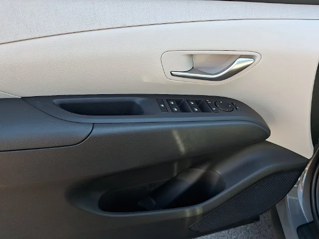 New 2026 Gray Hyundai SEL Premium image 8
