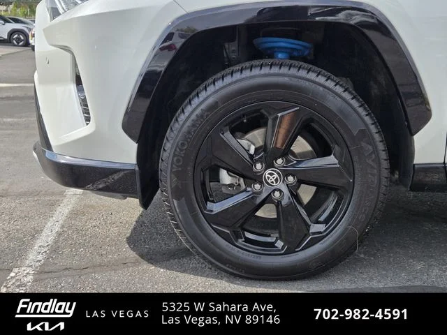 Used 2021 White Toyota XSE image 10